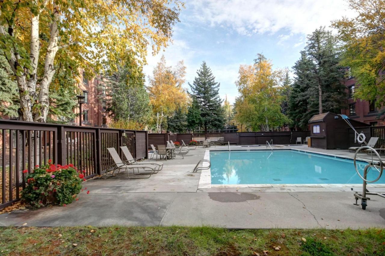 Park Station By Park City Lodging Villa Eksteriør billede